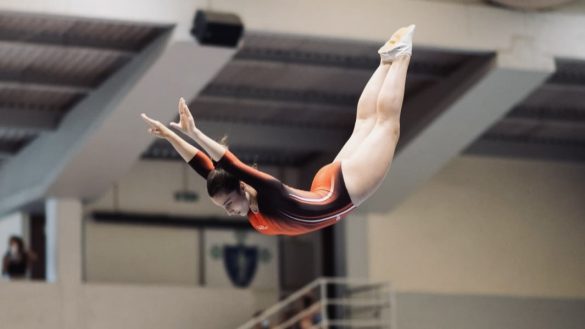 Gimnasta de trampolín