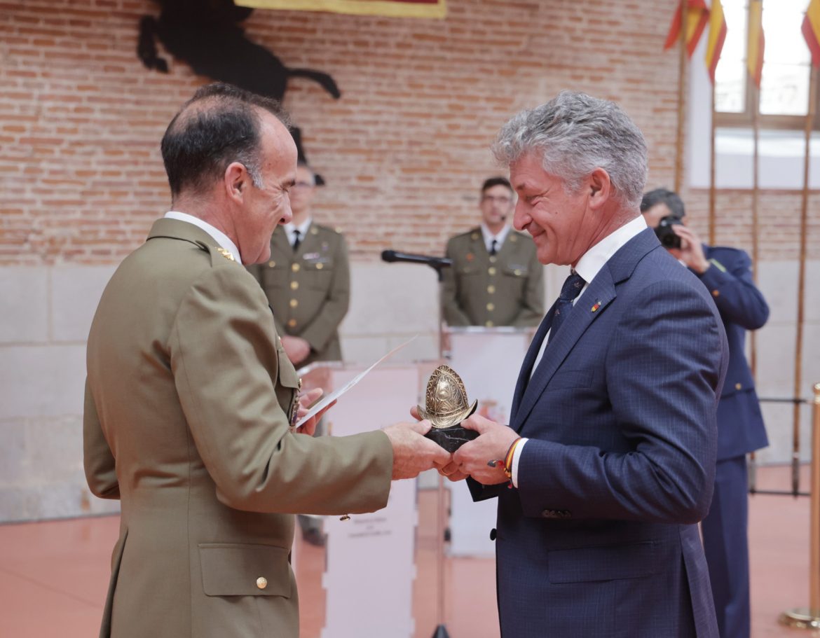 Sarbelio Fernández, premio Caballero Leal