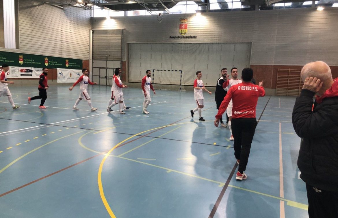 El Unión Arroyo consiguió una importante victoria en casa ante el O Esteo.