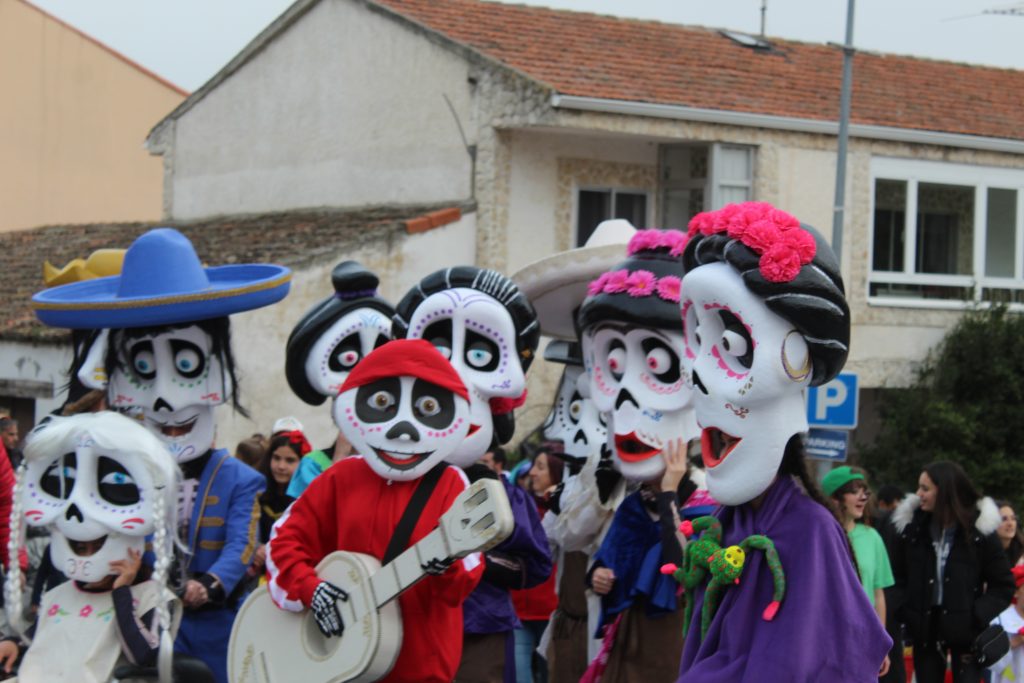 Pasacalles de Carnaval en Arroyo de la Encomienda. ENA