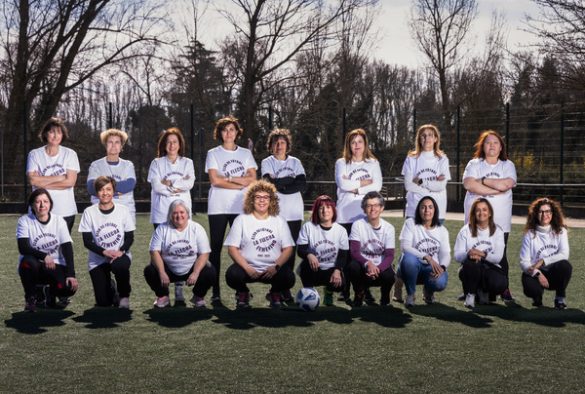 Equipo de fútbol femenino de 1983. J. C. Castillo
