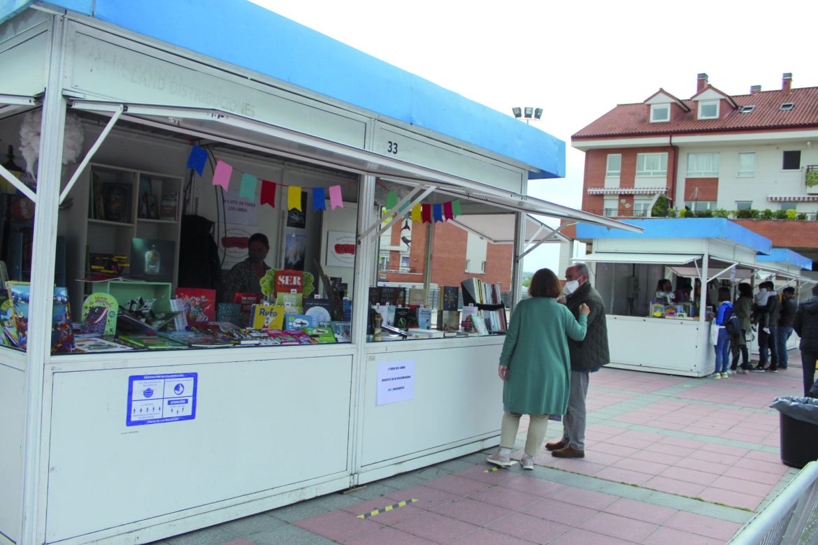Foto de archivo de la Feria del Libro celebrada el año pasado. ENA