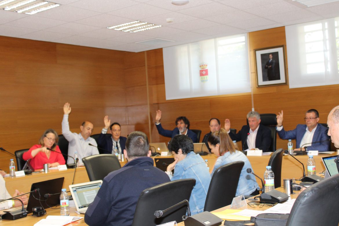 La Corporación municipal aprueba los últimos asuntos antes de su disolución. ENA