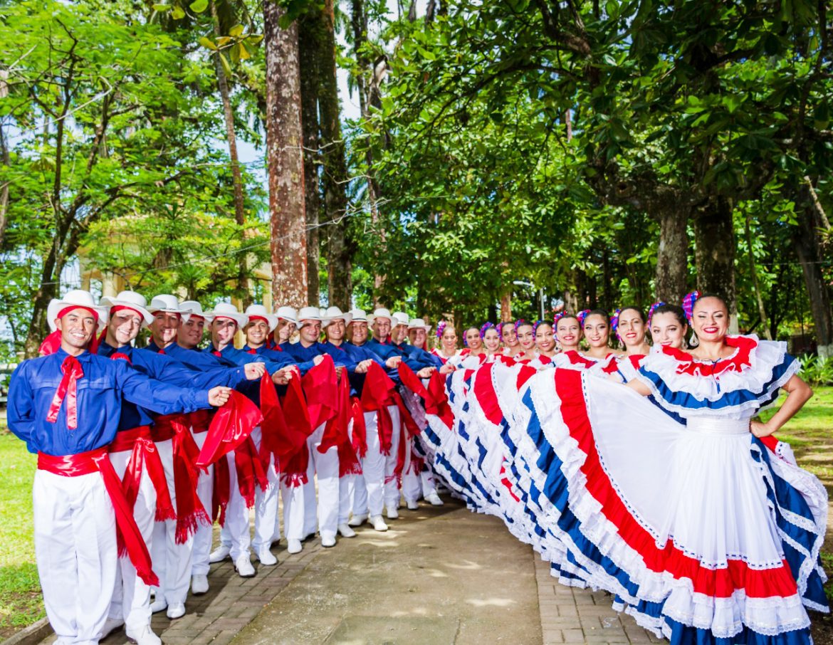 El conjunto folclórico de Costa Rica es uno de los grupos internacionales invitados. ENA