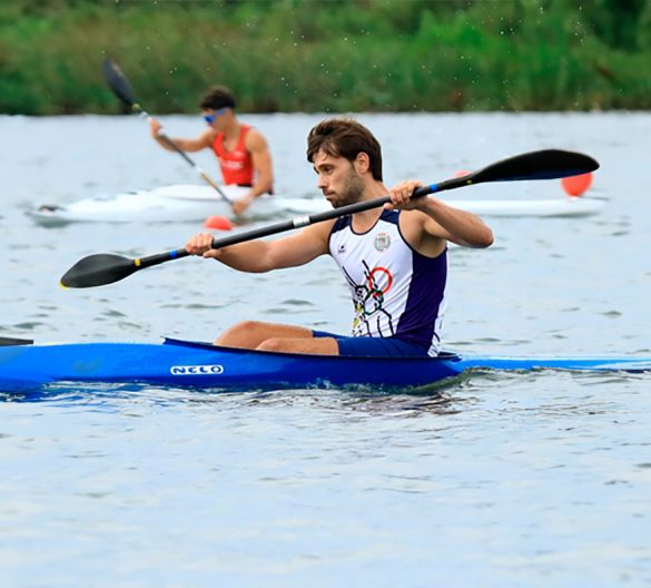 Jaime Sánchez en el campeonato de Castilla y León de velocidad de pragüismo.