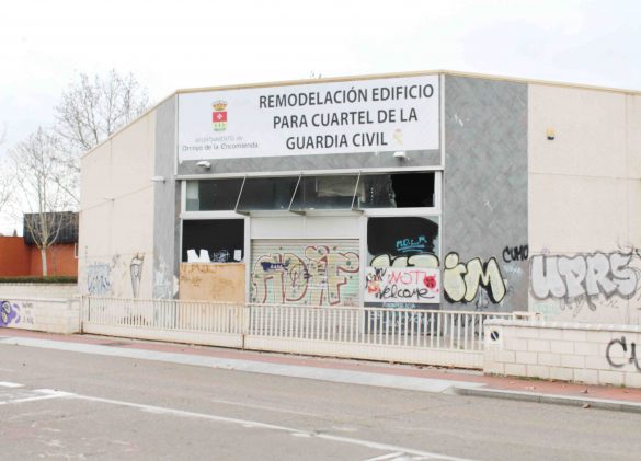 Imagen actual del local que albergará el cuartel de la Guardia Civil en La Vega (Arroyo)