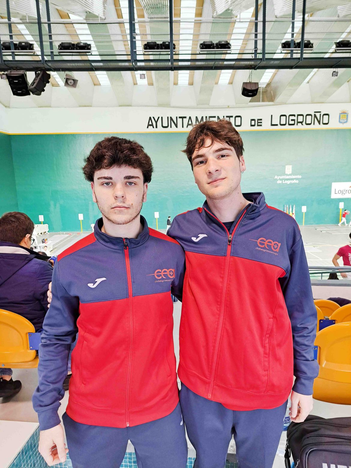 Los tiradores del Club Arroyo, Guillermo Frutos y Alejandro Ballesteros en Logroño.ENA
