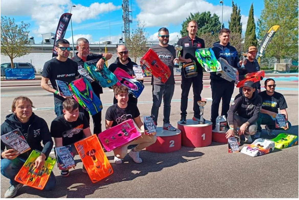 Socios del Club Pical tras disputar un torneo. ENA