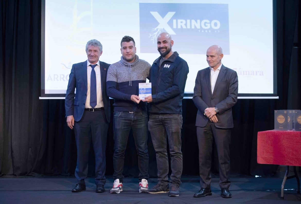 Entrega de los distintivos en su I Edición en 2022, con la presencia del presidente de la Cámara de Comercio de Valladolid. ENA