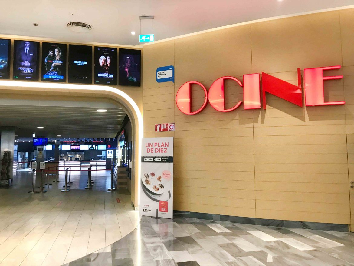 La sesión del cine adapta la luz y el sonido, para ofrecer un ambiente tranquilo. ENA