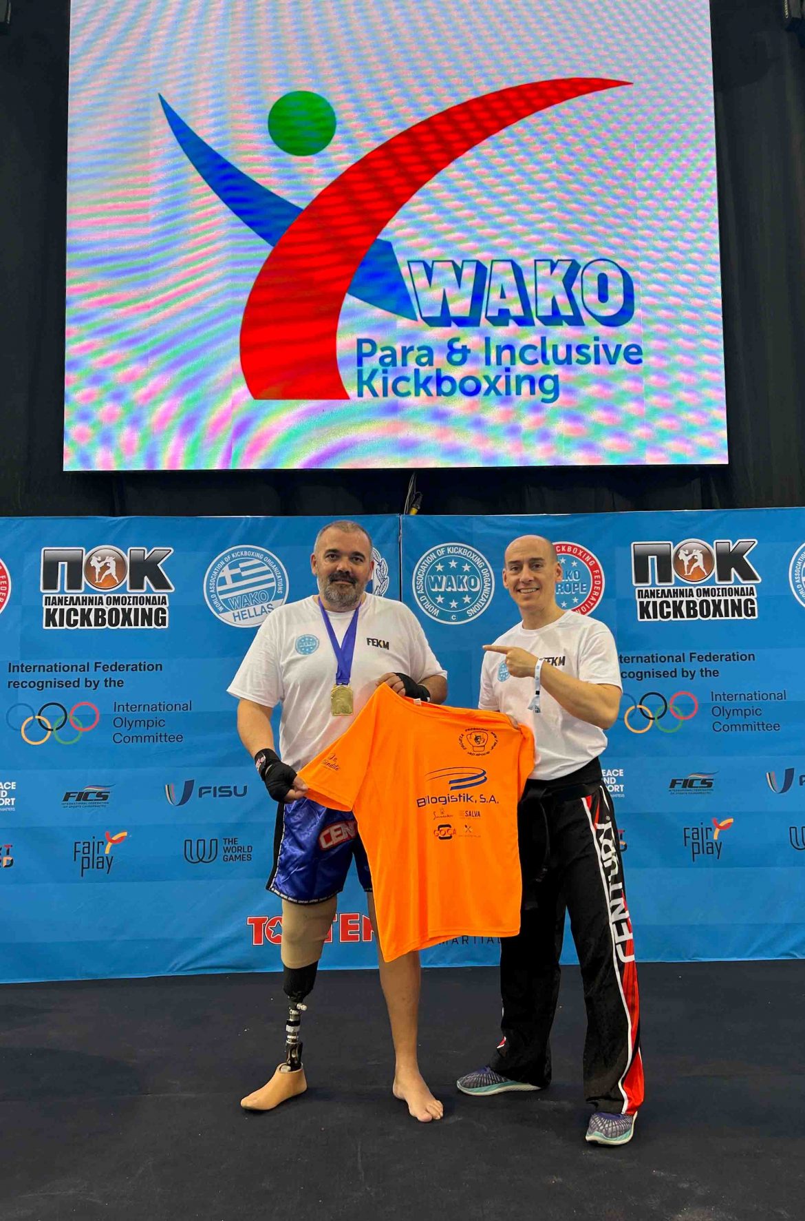 Roberto Corona junto a Óscar Gómez en el Europeo. ENA