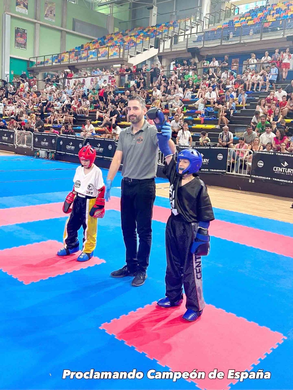 David Corona en el momento de proclamarse campeón de España. ENA