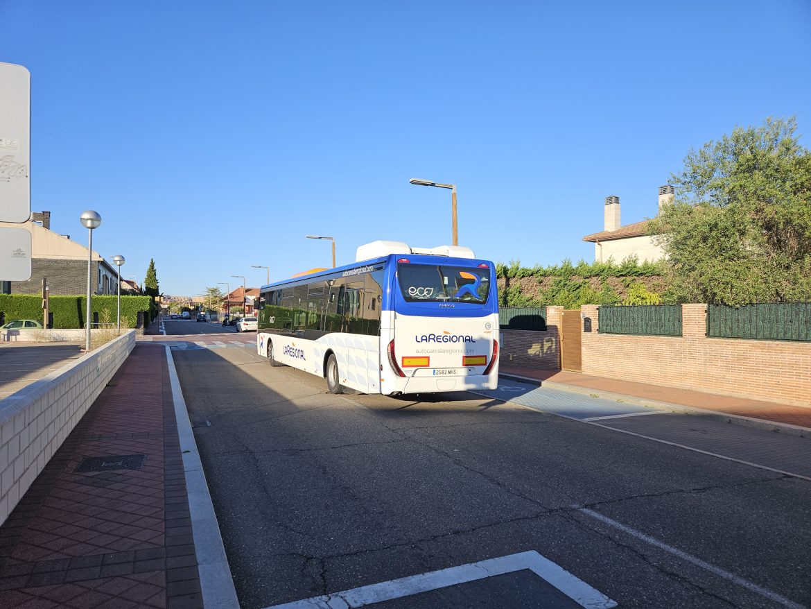 Autobús urbano de Arroyo de la Encomienda. ENA