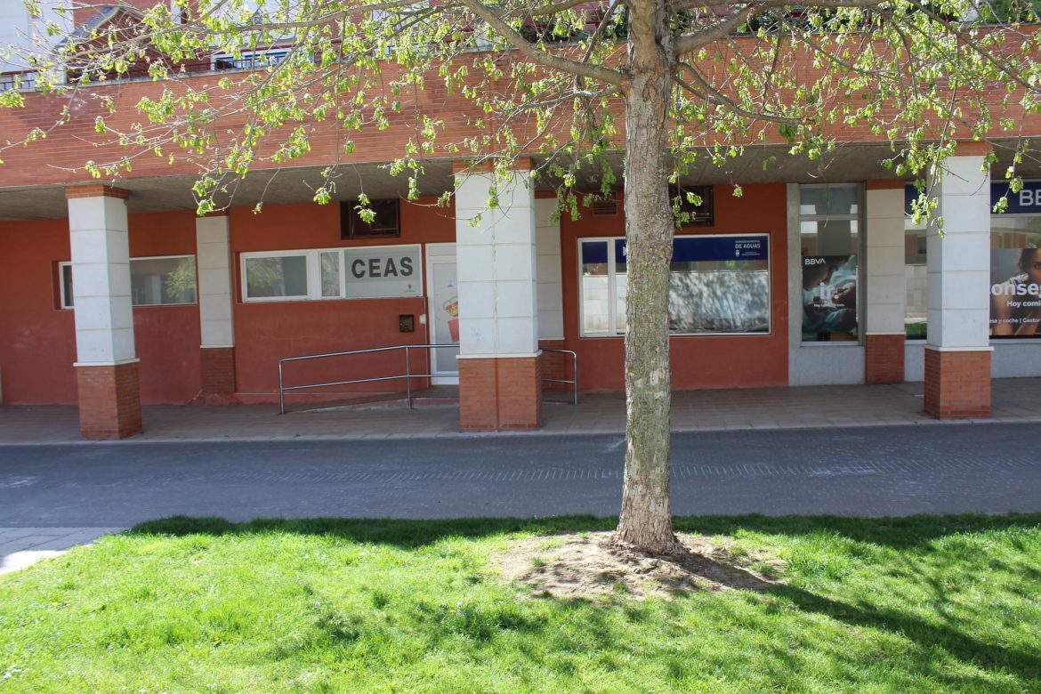 Local del CEAS en los bajos de la plaza de España. ENA
