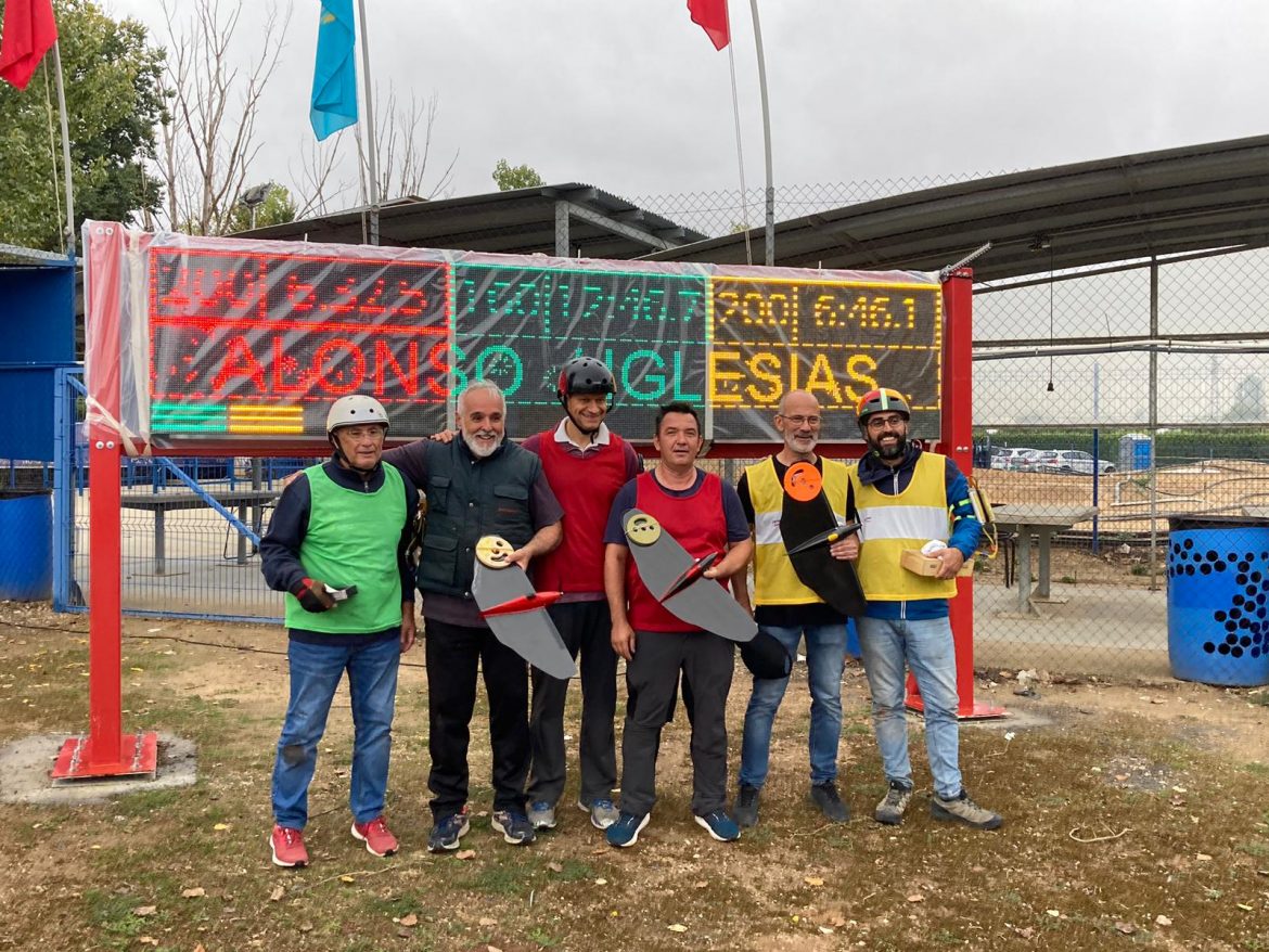 El equipo Alonso-Iglesias en el centro