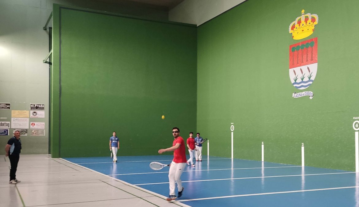 La Flecha B en su partido contra el Laguna B. ENA