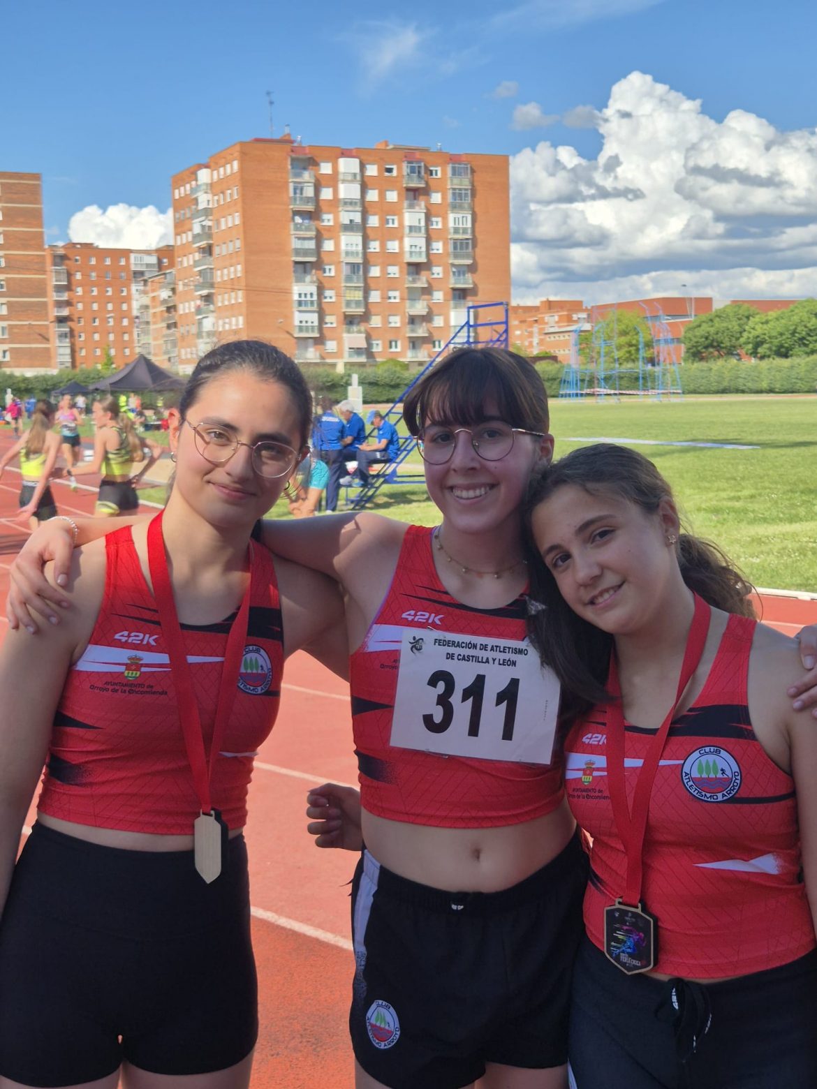 Atletas del Club Atletismo Arroyo. ENA