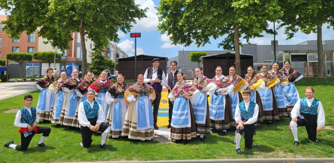 Grupo Folklórico Aires Castellanos. ENA