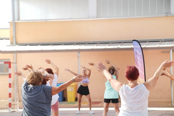 Actividad de zumba en el CEIP Elvira Lindo. ENA